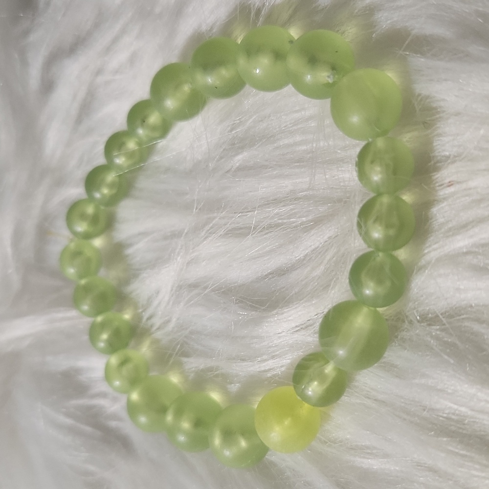 Handcrafted beaded bracelet